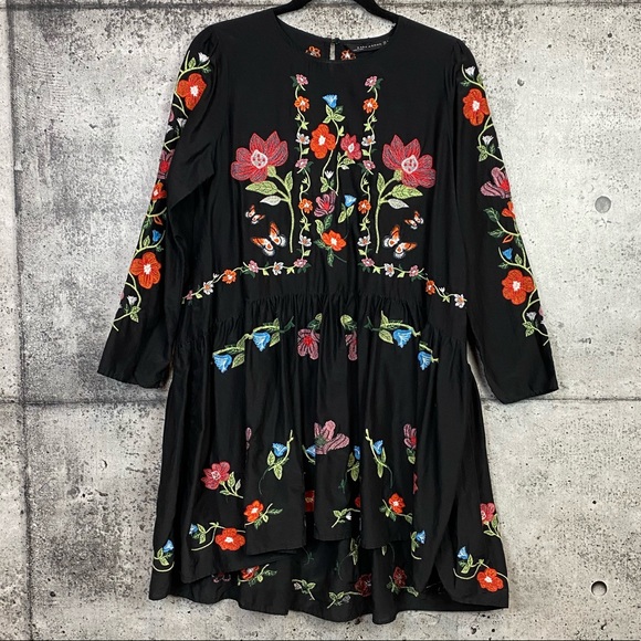 Zara // Black Floral Embroidered Dress